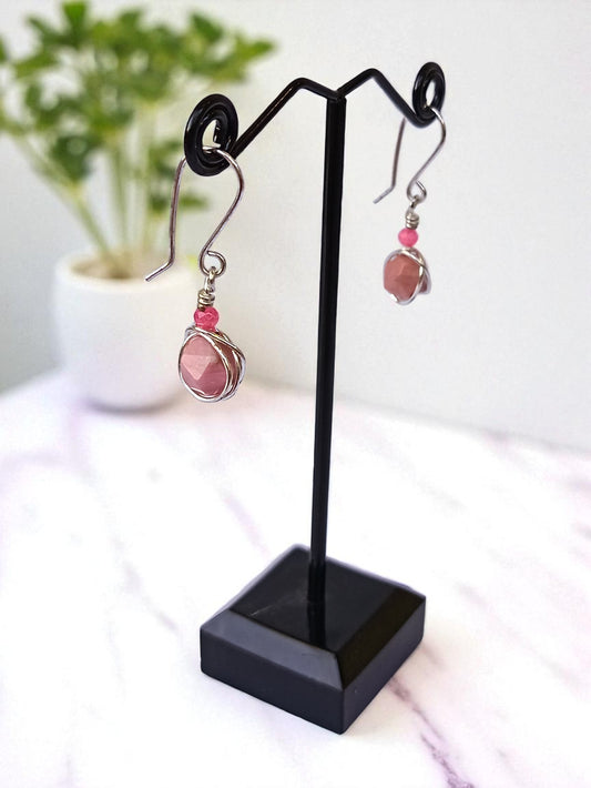 Aretes de piedra rodonita
